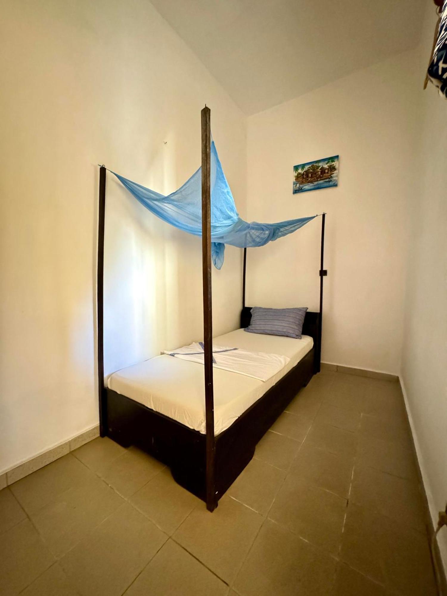 Guesthouse Cocotiers Cotonou Extérieur photo